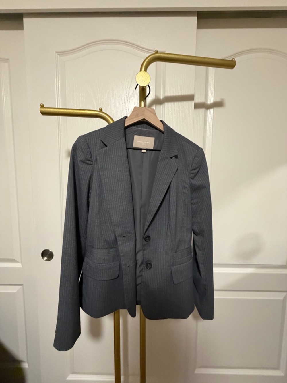 Banana Republic Charcoal Pinstripe Men's Blazer